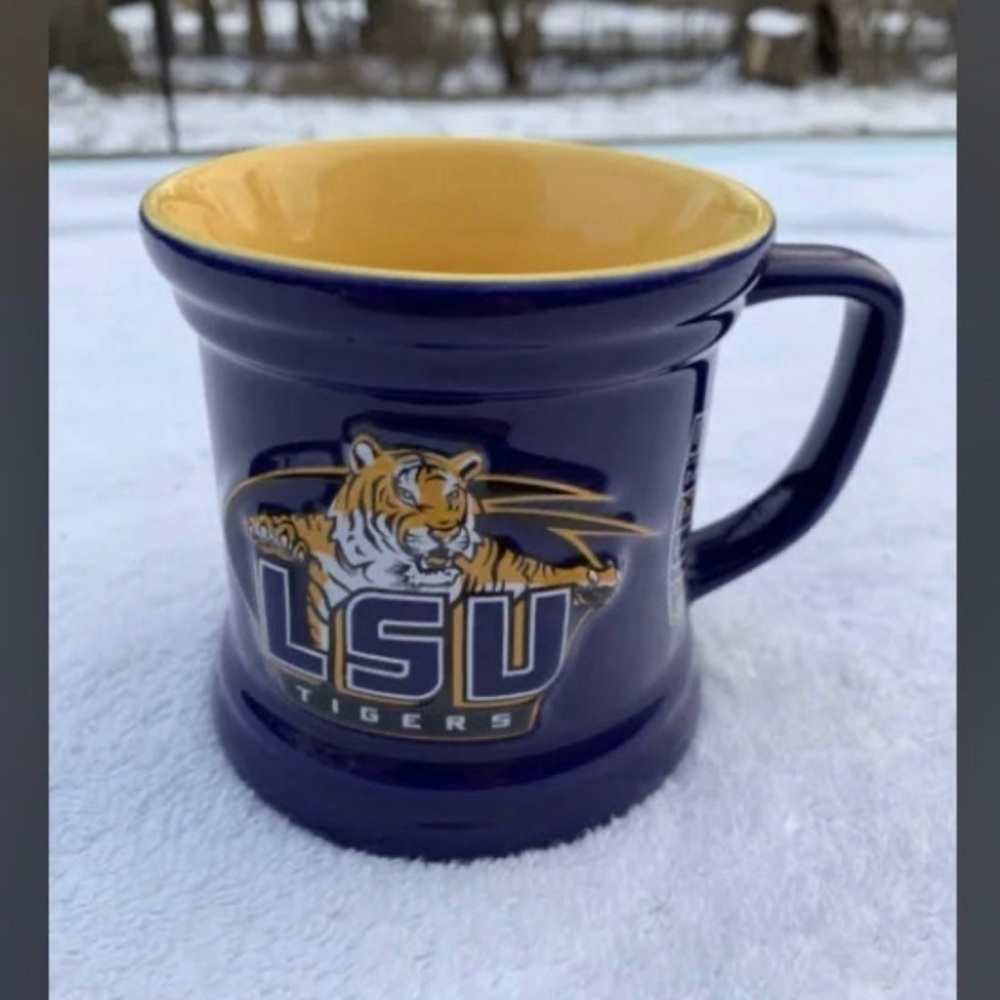LSU RARE Ceramic Coffee Mug 3-D raised graphic- collectors item- price firm